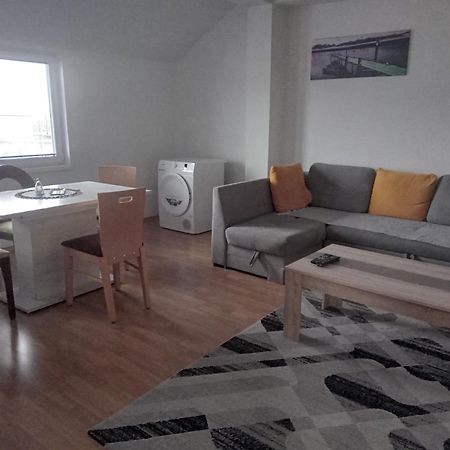 Flamanita Apartments سكوبجي المظهر الخارجي الصورة