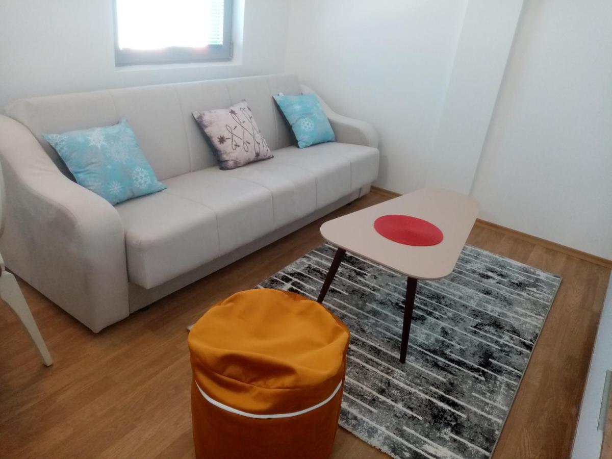 Flamanita Apartments سكوبجي المظهر الخارجي الصورة